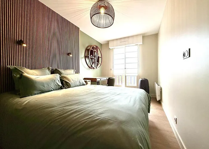 Le Prisme Apartment *